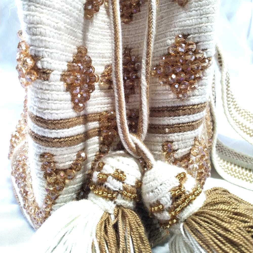 Hand-Embroidered White & Caramel Wayuu Bag - Artisan Crafted Mochila details