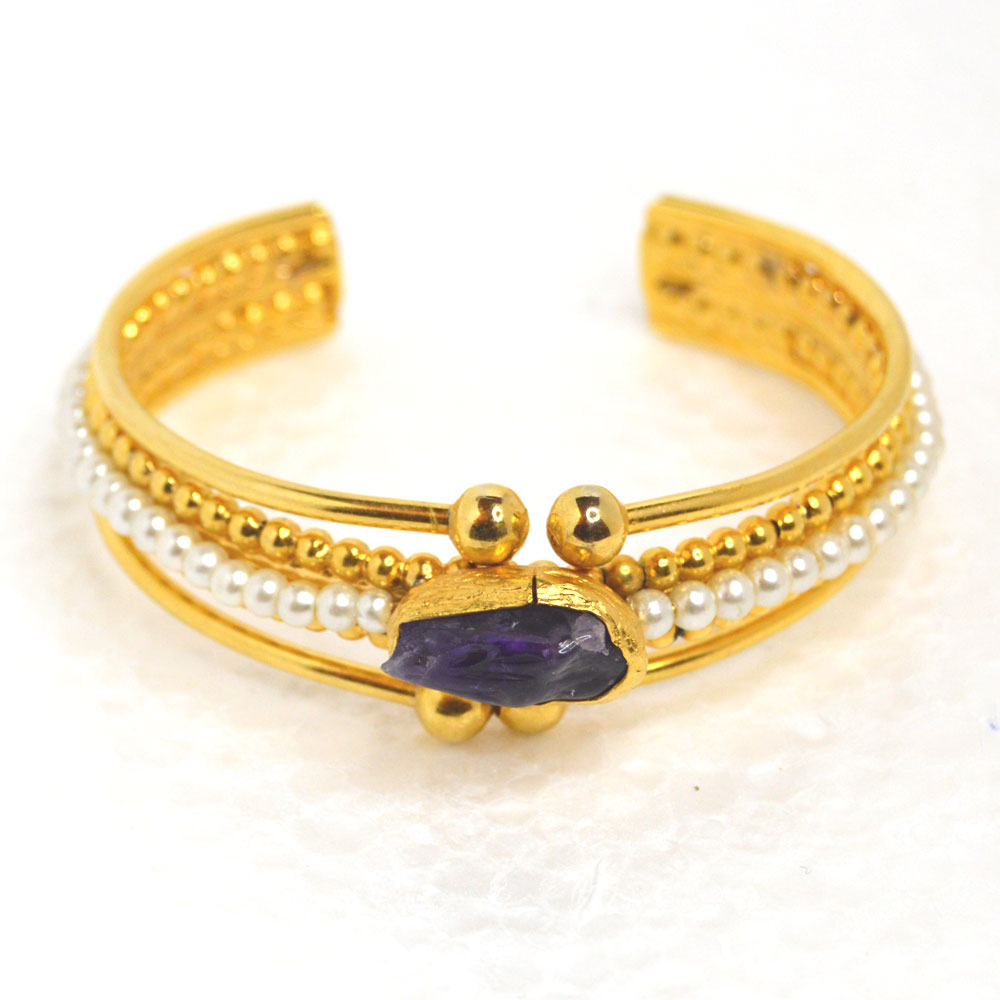 22k Gold-Plated Brass Amethyst and Pearl Bracelet front view