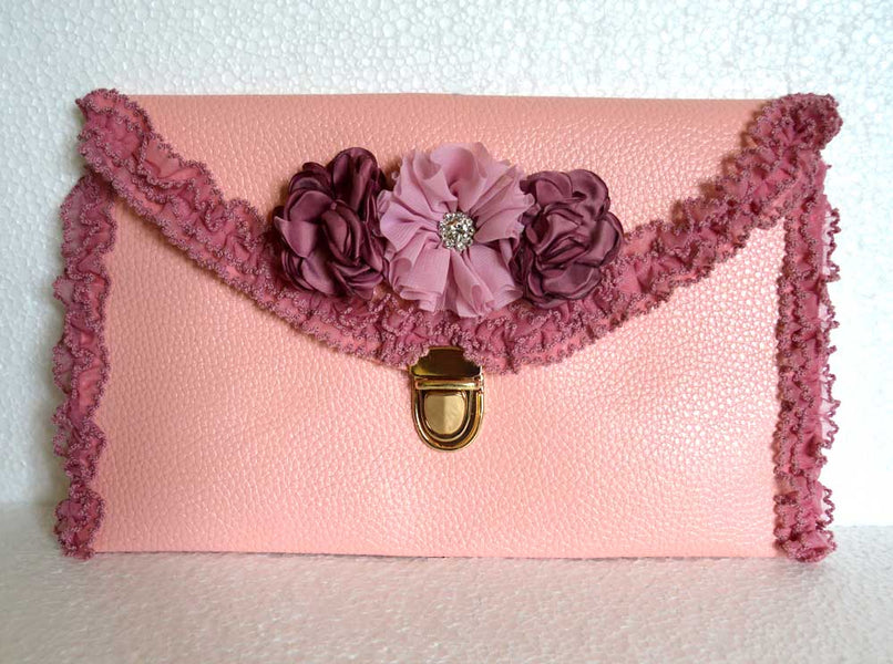 A pink leather bag you will love!