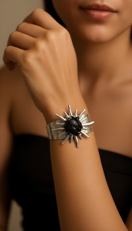 Radiant Sunburst: 24K White Gold Onyx Adjustable Bracelet
