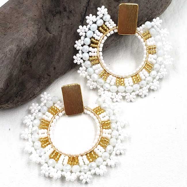  Handmade Light Earrings in White and Gold