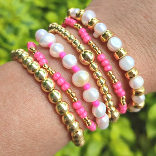 Freshwater Pearls Bracelet Set in Pink