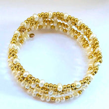 Load image into Gallery viewer, Mini Freshwater Pearl Boho Chic Bracelet
