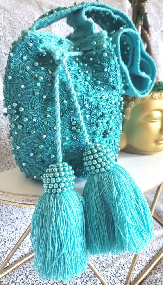 Hand Embroider Wayuu Bag in Turquoise - Medium size